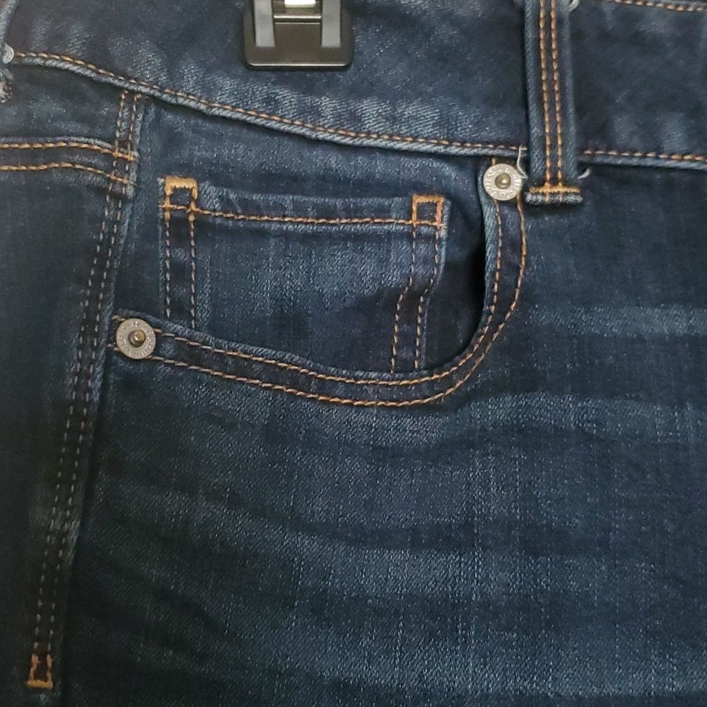 American Eagle Outfitters Women's Artist Crop Jeans Size 2 - Picture 4 of 9